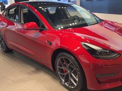 -TESLA 特斯拉(上海太古汇体验店)
