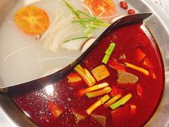 鸳鸯锅底-吴记老锅底麻辣火锅(福州路店)