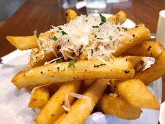 黑松露芝士薯条-G+KITCHEN(龙湖狮山天街店)