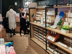 -H&M(鹏欣水游城店)