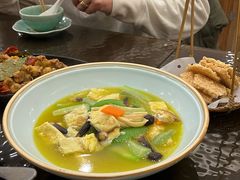 三鲜云岭锅巴-五观堂素食(新华路店)