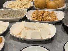 -光头药膳鸡(莱茵小镇店)
