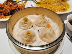 蟹粉小笼包-新吉士·上海菜(浦东LCM置汇旭辉店)