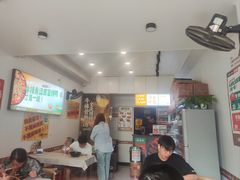-湖南师大-三牌路鲜货冒菜