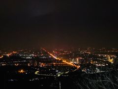 -鬼笑石后山停车场