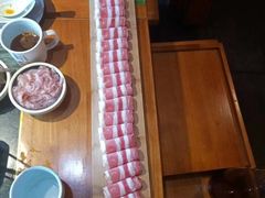 一米霸气肥牛-潮辣成都老火锅(奉贤扶港路店)