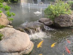 -罗红摄影艺术馆