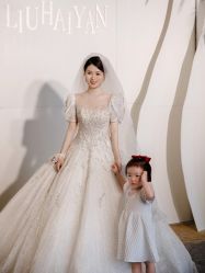 -伯瓷皇后婚纱艺术空间