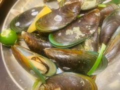 -蚝美人·生蚝海鲜烧烤(茶花园店)