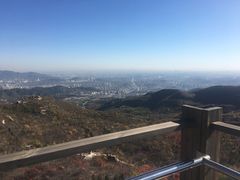 -定都峰