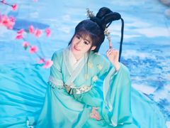 -九月鹰飞汉服摄影工作室