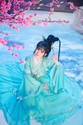 -九月鹰飞汉服摄影工作室