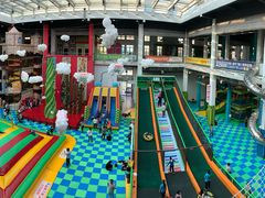 -蒙特利亲子乐园