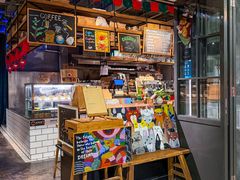 -Common Table · Brunch & Coffee
