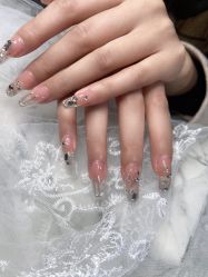 -慕拉美甲美睫皮肤管理