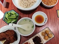 -裕兴记•蟹黄面馆(人民广场店)