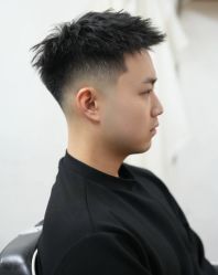 -阿三造型烫染•接发