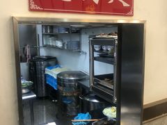 -伟记奥面馆(养育巷店)