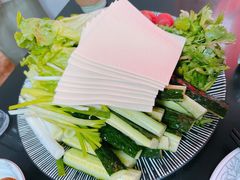 东北蘸酱菜-东北酱骨头馆(蓁巷店)