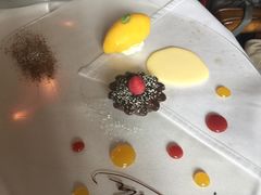 -La Villa French Restaurant