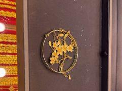 -恒一珠宝·回收黄金钻石奢侈品(灵岩南路店)
