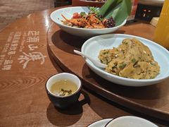 -老滇山寨•云南特色菜•地方菜•民族风情歌舞表演(金碧店)