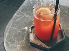 -UNI UNI(环亚凯瑟琳店)