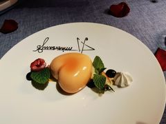 -弦月窗LUNETTE BY AMANDA(复兴路店)