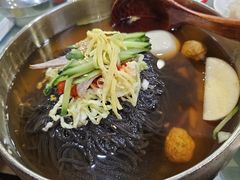 -服务大楼冷面(延大店)