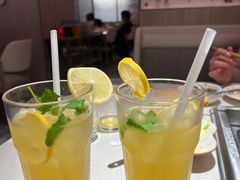 -海底捞火锅(中商百货夜宵主题店)