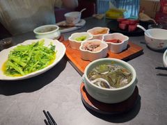 -吴越荣记苏州菜·松鼠桂鱼100%活鱼现做(斜塘老街店)
