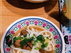 -鑫花溪牛肉米粉(天山店)