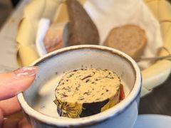 -LESCEDARS Brasserie Bistro香柏树