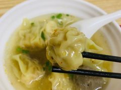 鲜虾鲜肉云吞-云云美食