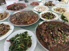 -庆岭迎宾园正宗活鱼馆