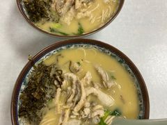 -明呈黄鱼面馆(斜土路店)