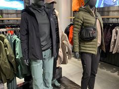 -ARC'TERYX始祖鸟(北京王府中环店)