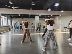 -零下舞度·街舞连锁机构(直沽校区)