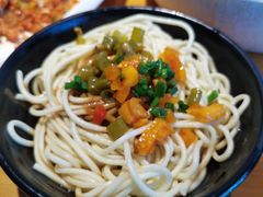 热干面-莲餐厅·湖北菜·藕汤是头牌(愚园路店)