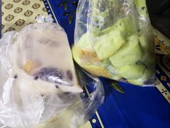 -芒果糯米饭摊子