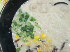 -渔米丰·广府鱼汤米线(光明广场店)