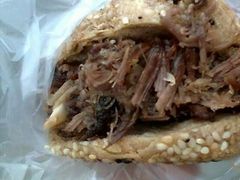 烧饼夹肉-清真八大碗(G6辅路店)