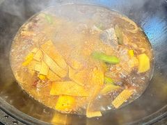-锅老头海鲜铁锅炖