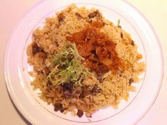 -樱花里音乐餐吧·牛扒椰子鸡(东圃店)