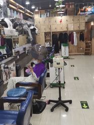 -阿兵荣辉美容理发有限公司
