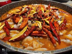 -山城外·非遗酸菜鱼(蜀都万达店)