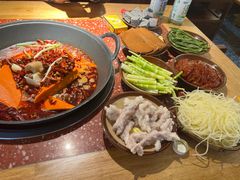 -赵美丽·重庆社区火锅·直营店(火车东站·中豪国际店)