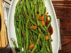 拍蒜豆豉炒长豆角-丰收碗·陈皮果木烧鹅·23年老字号