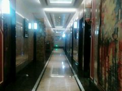 -萧邦音乐会所KTV(向西店)