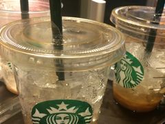 -星巴克臻选(莘庄仲盛店)
